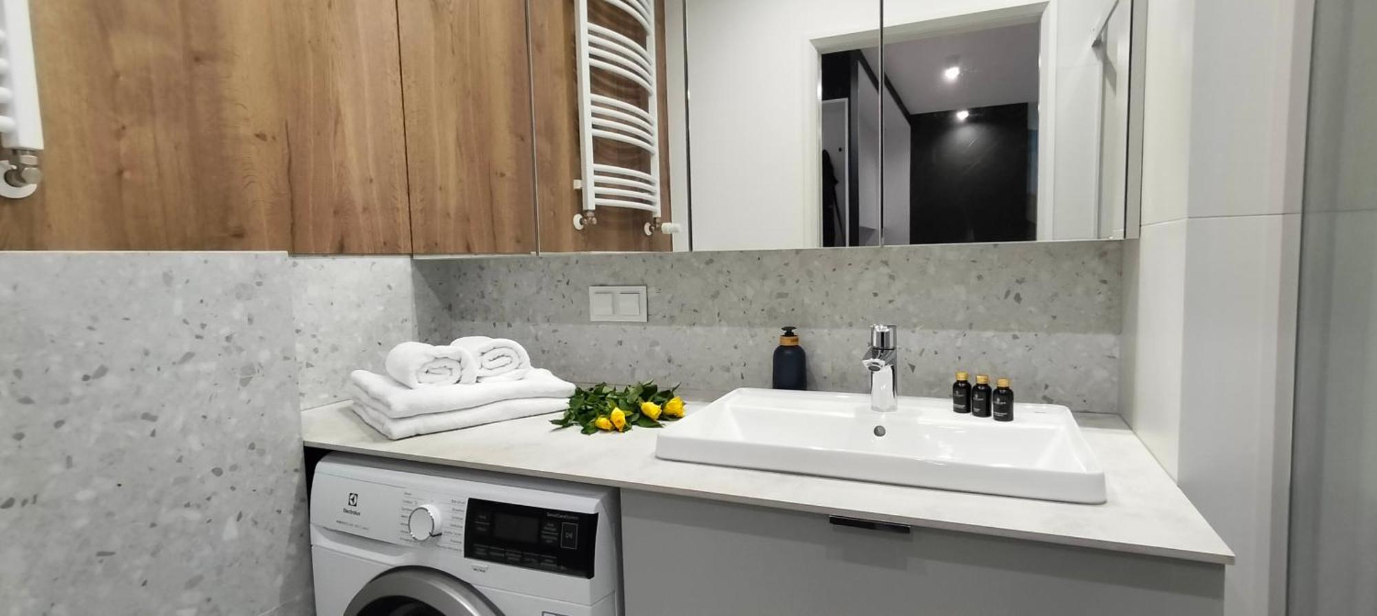 Cicha Przystan Apartamenty Whiteblue Sauna&Fitness&Parking Kołobrzeg Eksteriør billede